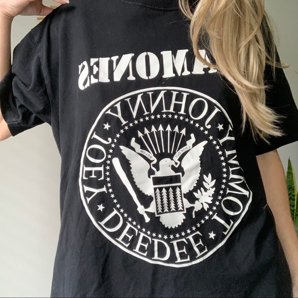 Vintage Ramones T Shirt - Picture 4 of 4